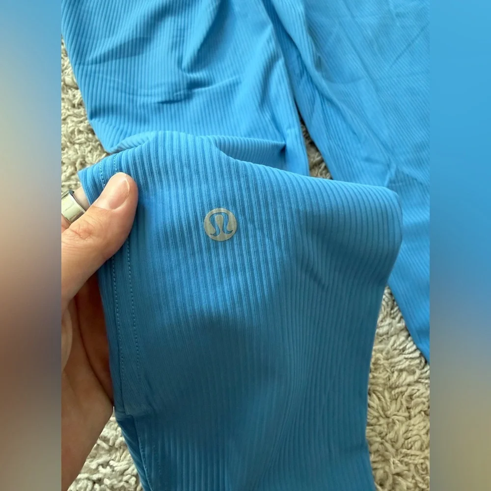 Lululemon Base Pace High-Rise Ribbed Tight 25" - Picture 9 of 9